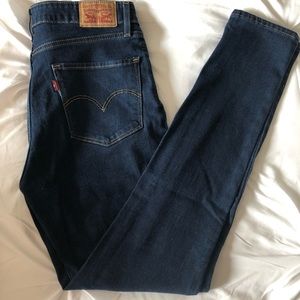 High Waist Levi’s Skinny Jeans